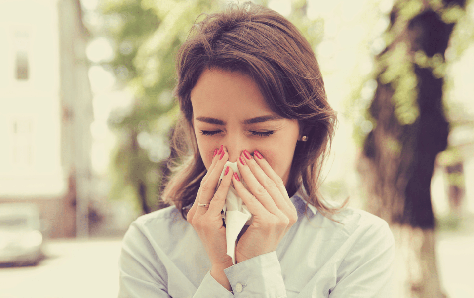 How Weather Changes Can Worsen Your Sinus Symptoms